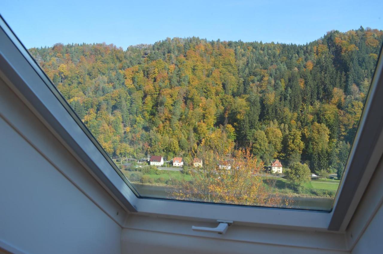Burg Schöna Schmilka Exteriör bild